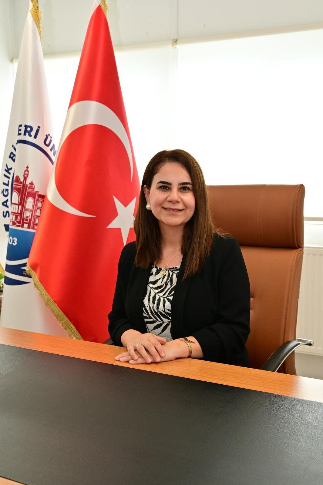 Dr. Öğr. Üyesi Esra ERDEM